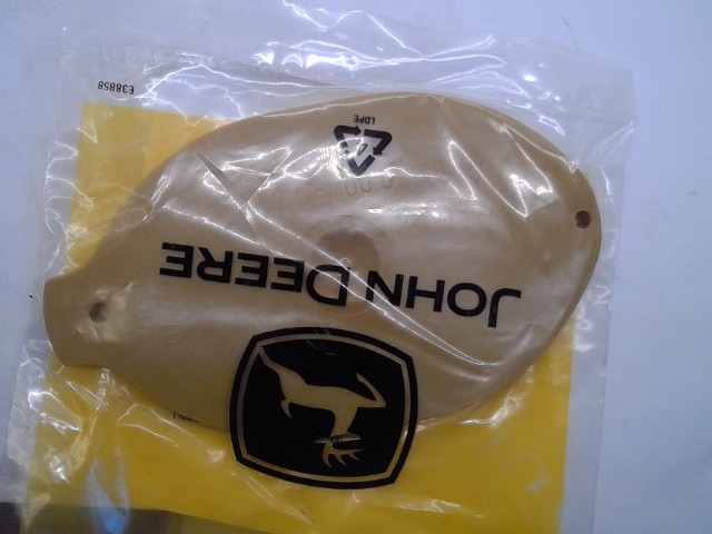 E87562 Pad for JOHN DEERE
