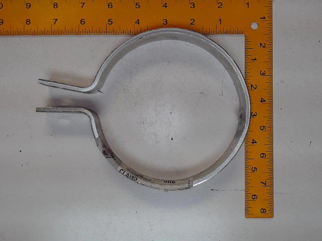 3523768C2 Clamp for CUB CADET