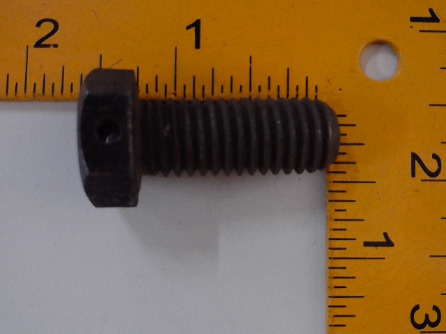 310-28282 Bolt for GEHL MANITOU
