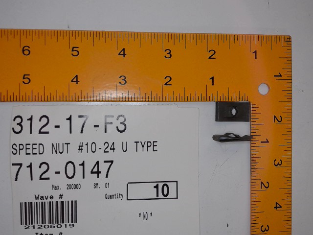 712-0147 Clip for CUB CADET
