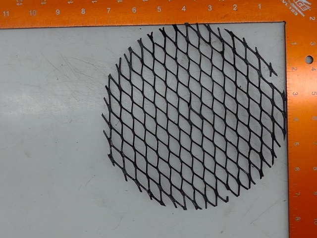 M82923 Screen for JOHN DEERE