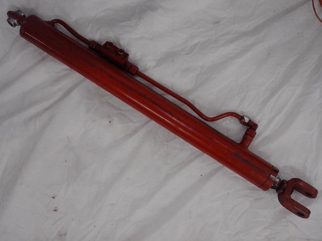 84126280 Unloading Auger Swing Cylinder