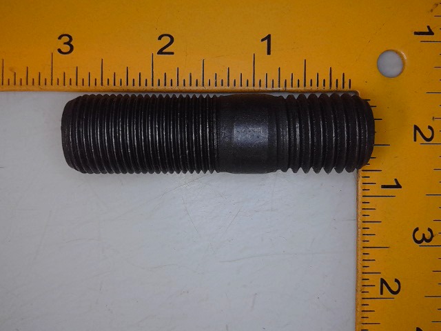 490808M1 Stud for AGCO