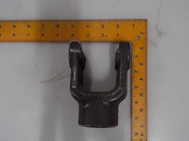 A-800-3522 Yoke for JOHN DEERE