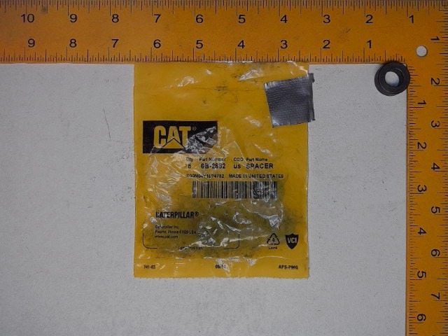 6B-2882 Spacer