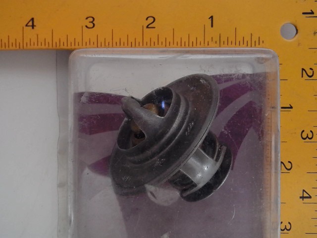 A-3059676R91 Thermostat for JOHN DEERE