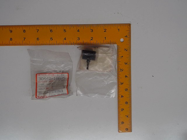 30442-18625 Cushion