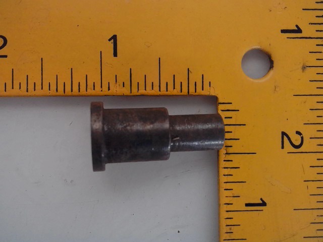 13328 AGCO Pin