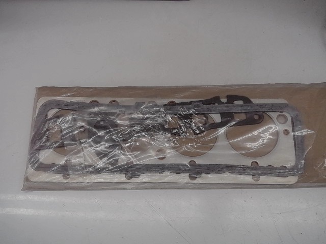 A189554 CASE Head Gasket Set Without Seals For Case Tractor, Swather, Skid Steer Loader,