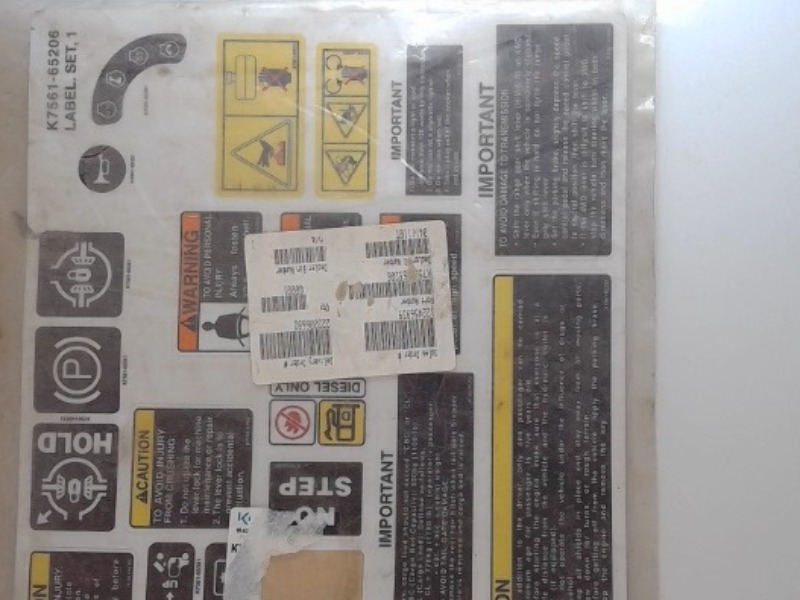 K7561-65206 Decal Kit for KUBOTA