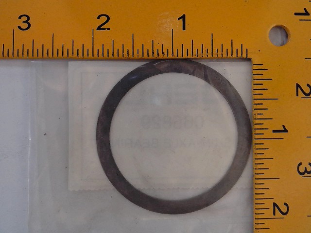 065829 Shim for GEHL MANITOU