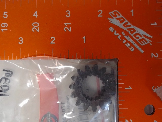 1703305 Pinion for AGCO