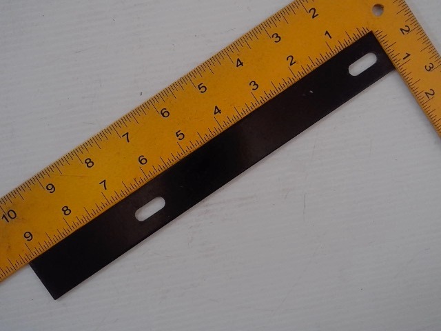 A147667 Brkt for CUB CADET