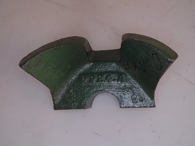 D924A Lock for JOHN DEERE