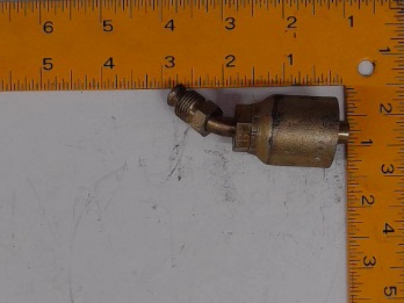X16743-5-6 Fitting for JOHN DEERE