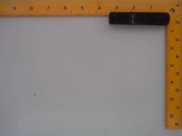 435698C1 Stud for CUB CADET