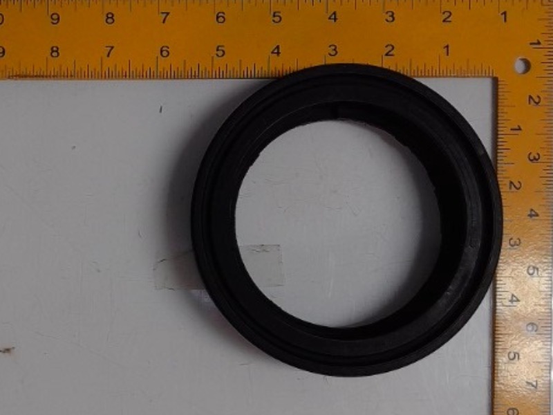 1018728M1 Retainer for AGCO