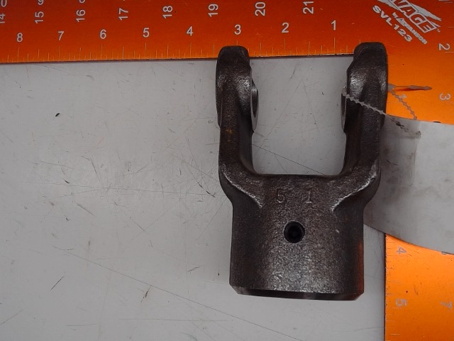 A-D148420 Yoke for JOHN DEERE
