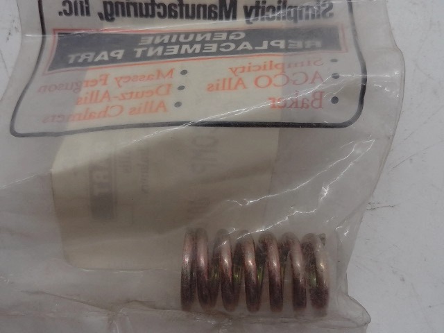 1714263 AGCO Spring