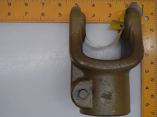 W102-6520 Yoke for AGCO
