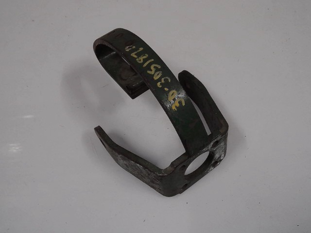 30-3051870 Carrier Brkt for AGCO