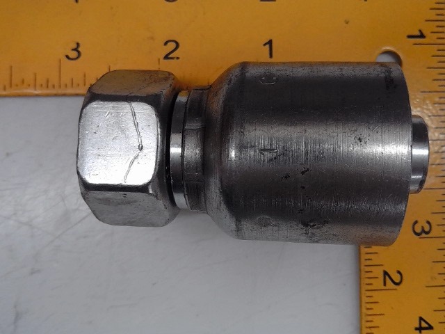 X1C343-18-12 Fitting for JOHN DEERE