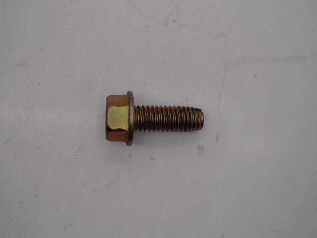 7702012 Screw