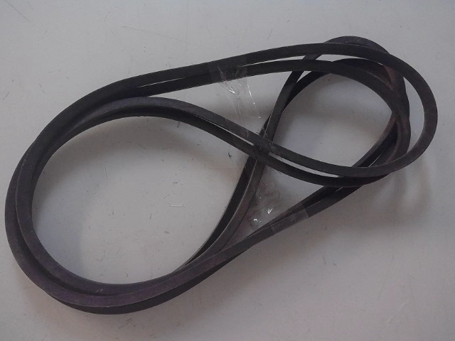 161821C1 Straw Spreader Drive Belt For Ih Combine,