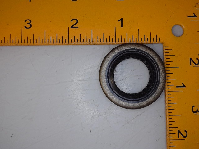 272244 Seal for CUB CADET