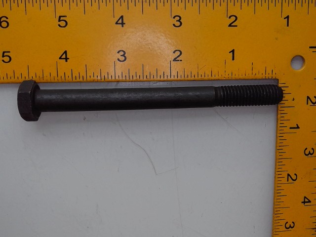 3900469 CUMMINS Bolt
