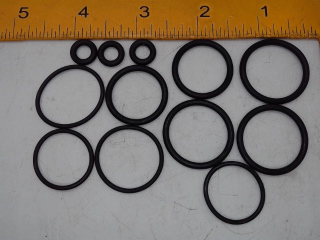 190-32571 Seal Kit for GEHL MANITOU