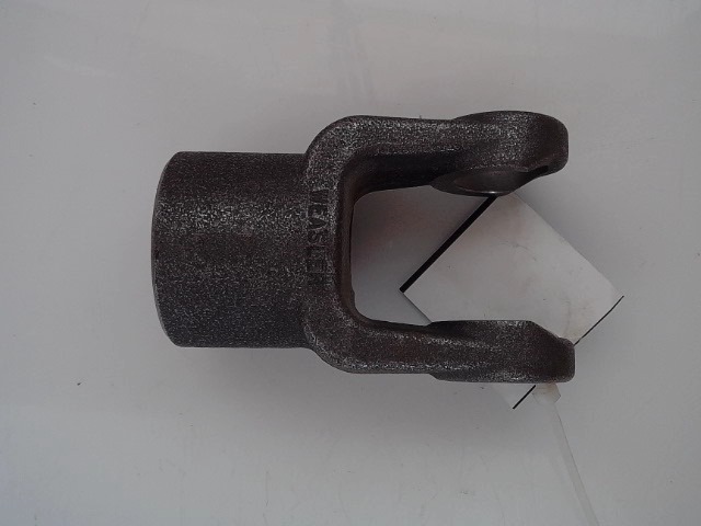W800-1416 Yoke for AGCO
