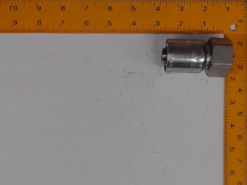 X1C643-20-10 Fitting for JOHN DEERE