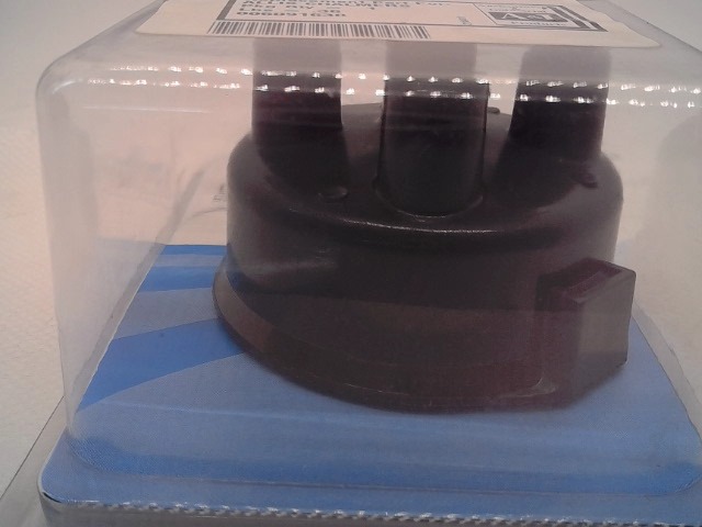 A-811735 Dist. Cap for JOHN DEERE