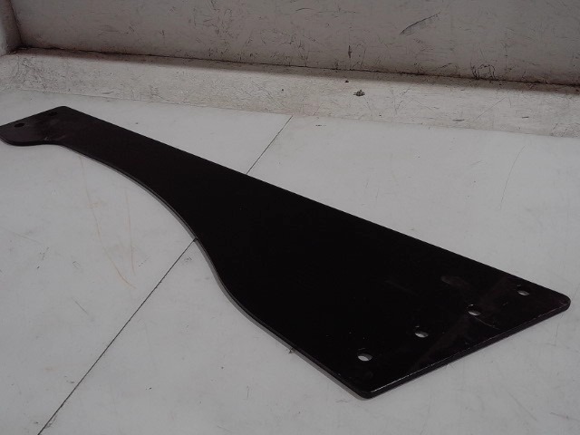 1025749 Plate