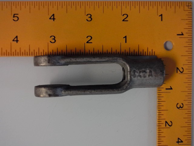195214M1 Yoke for AGCO