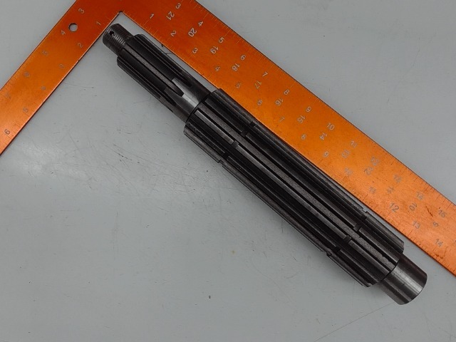 861905R1 Shaft