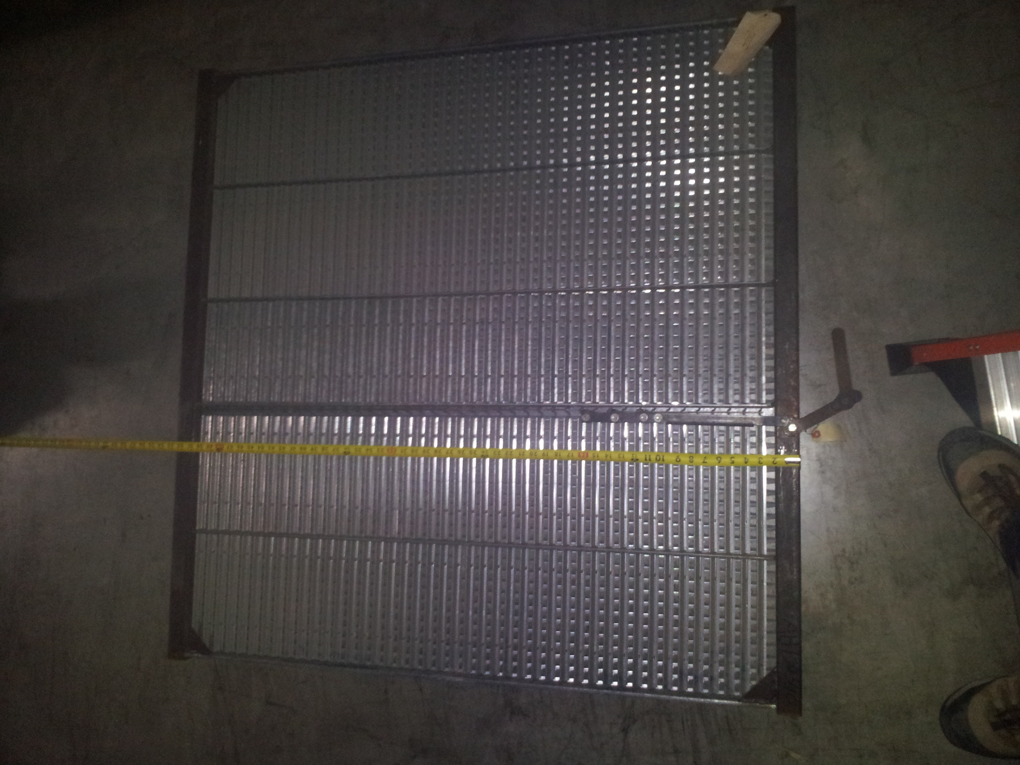 A-AH130390 Sieve for JOHN DEERE