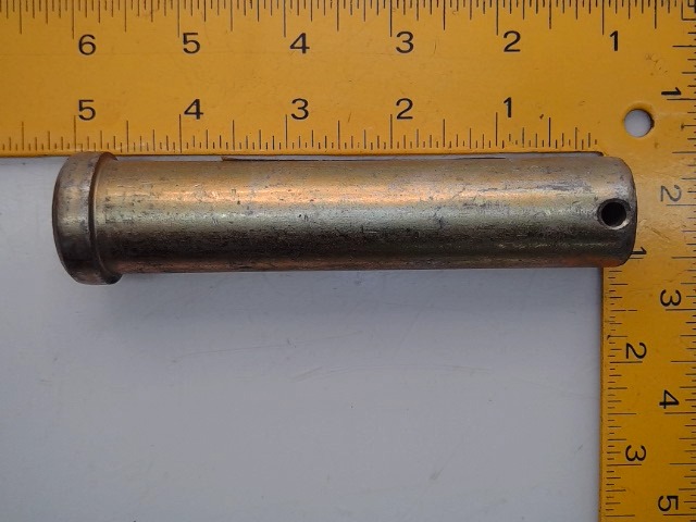 220-32634 Pin for GEHL MANITOU