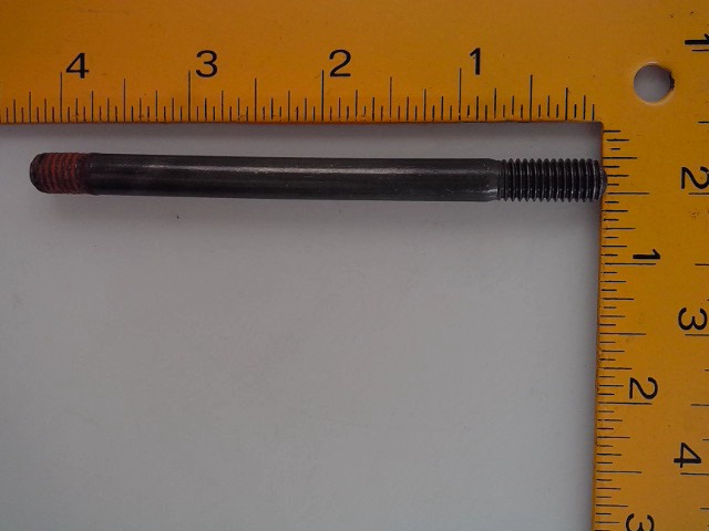 15662-91534 Stud