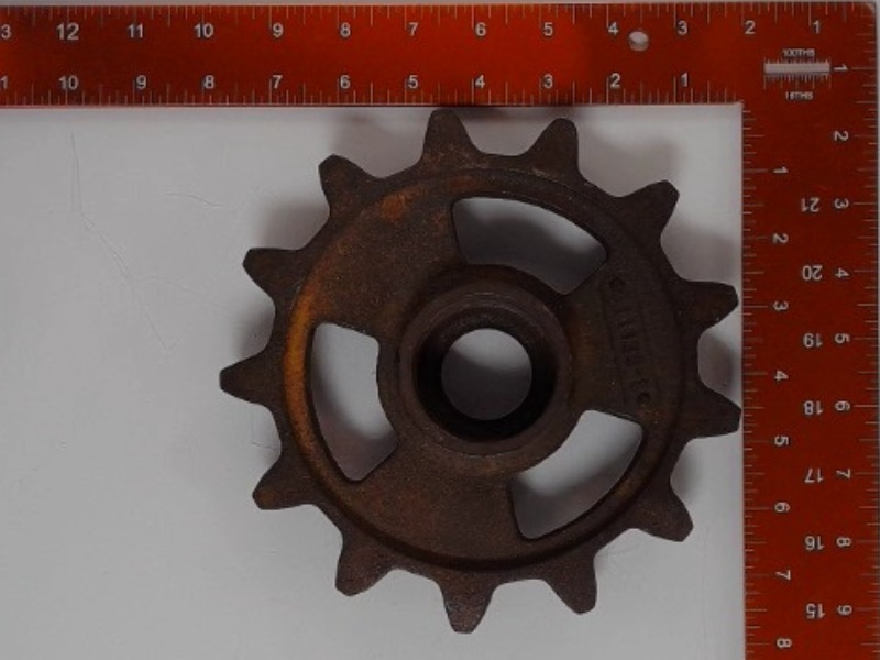 511133E Sprocket 13t