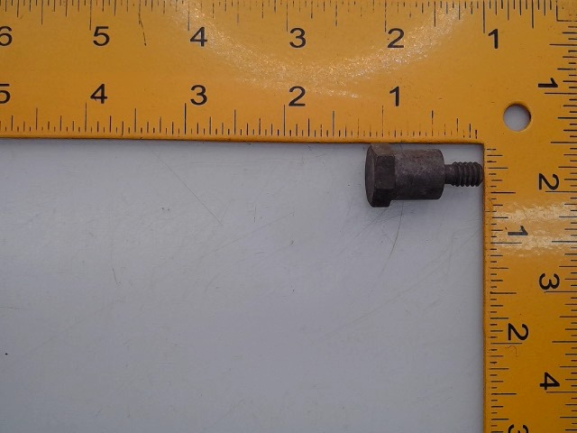 310-18441 Bolt for GEHL MANITOU