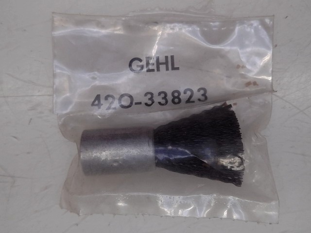 420-33823 Brush for GEHL MANITOU
