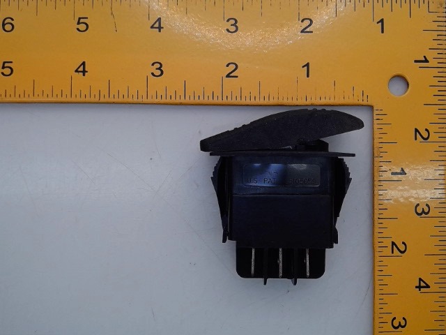 420-36047 Switch for GEHL MANITOU