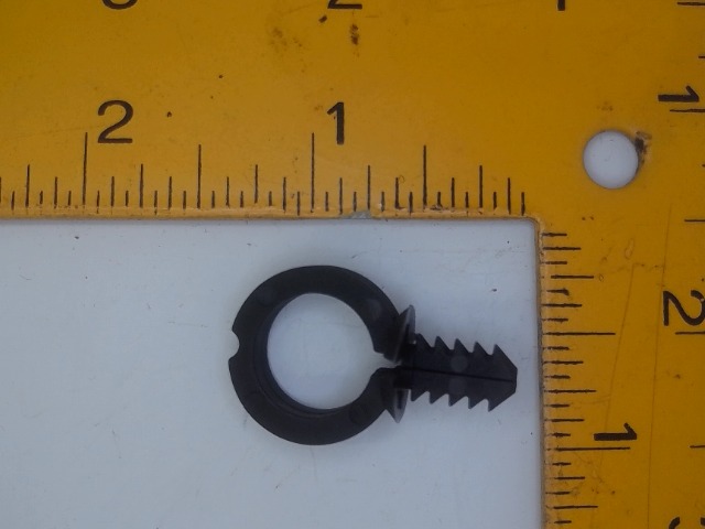 726-3055 Clip for CUB CADET