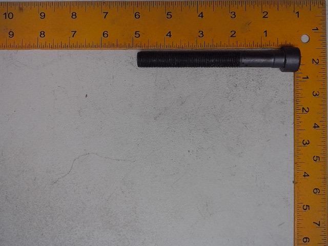 4894312 Bolt-cente