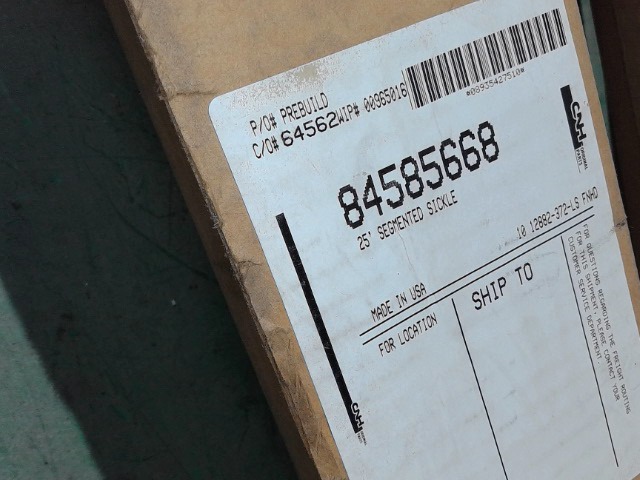 84585668 CASE NEW HOLLAND 25ft Sickle