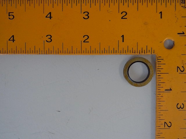 Z44832 Seal for JOHN DEERE