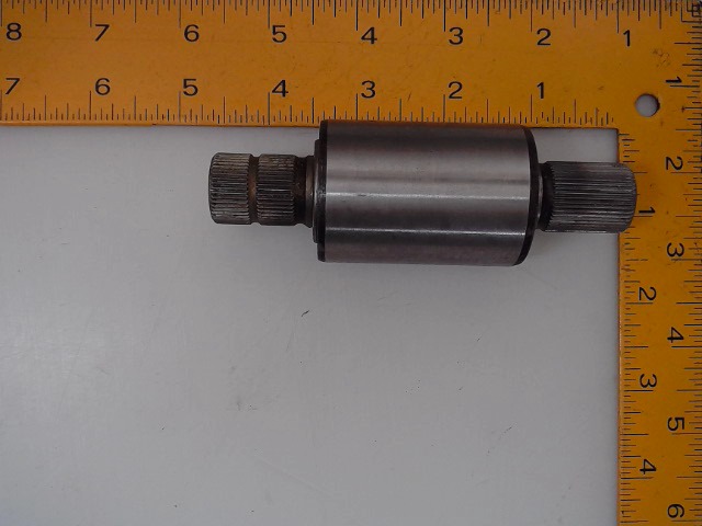 32-0042439 Spindle/brg for AGCO