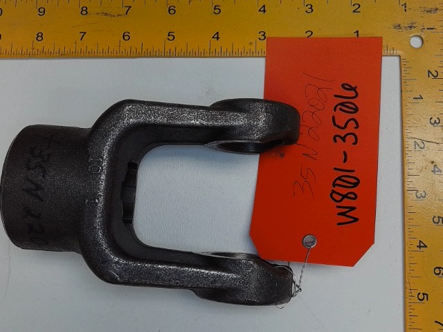 W801-3506 Yoke for AGCO